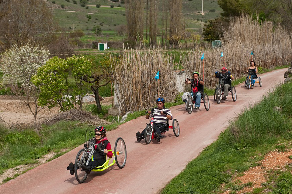 Ciclomarcha para Todos en la Vía Verde del Tajuña (Madrid)