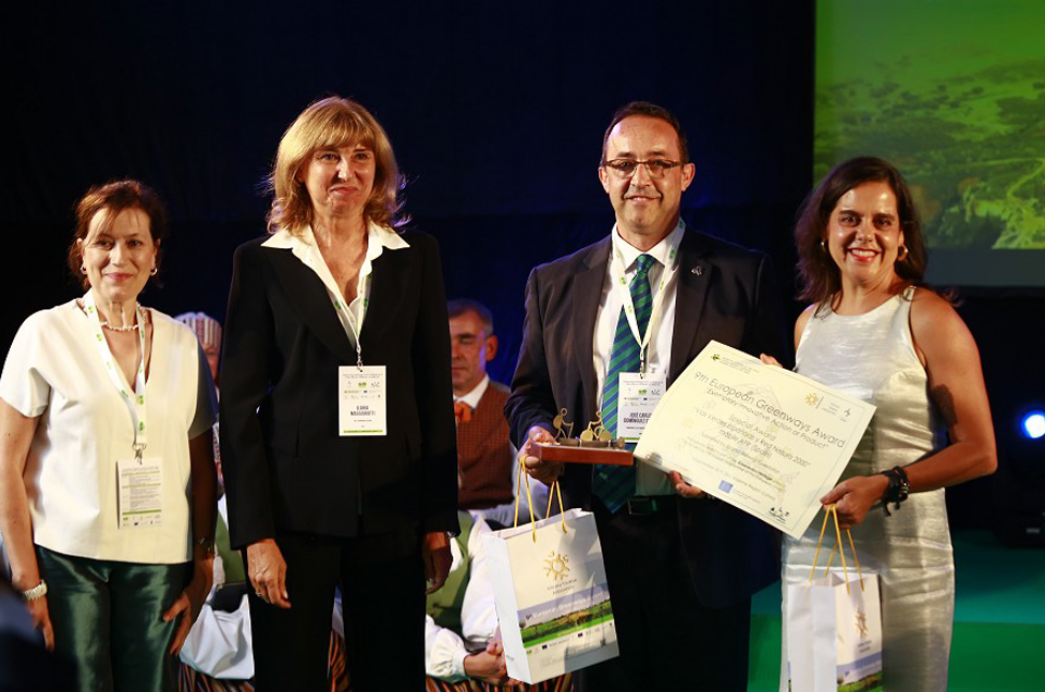 La Fundación de los Ferrocarriles Españoles recibe el Premio Especial de la IX edición del Premio Europeo de Vías Verdes por la App “Vías Verdes y Red Natura 2000”