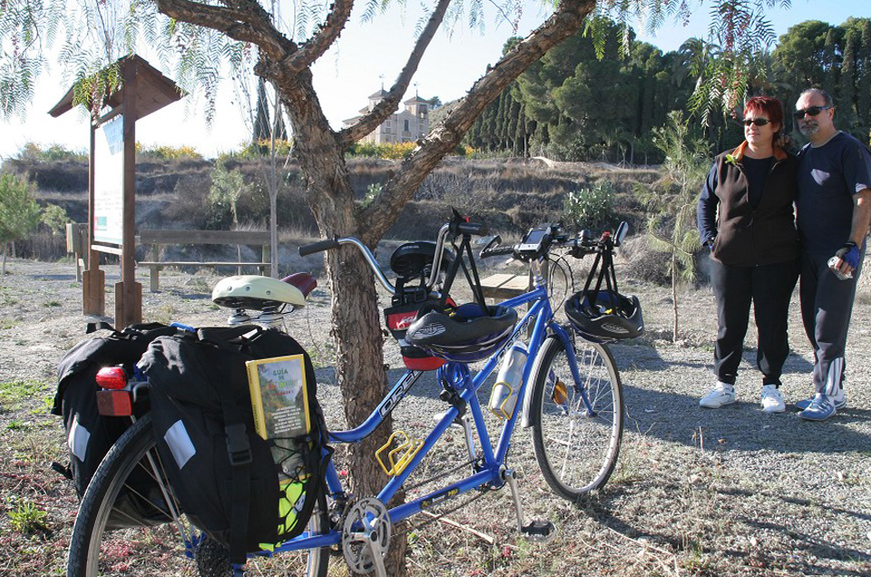 Se estudia que la Vía Verde del Noroeste se integre en la ruta ciclista “Eurovelo 8” a su paso por la Región de Murcia
