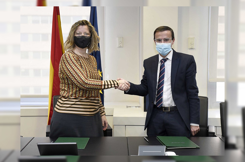 Adif y la Diputación de Badajoz firman un Protocolo de Actuación para impulsar la puesta en valor de activos ferroviarios en desuso en las vías verdes