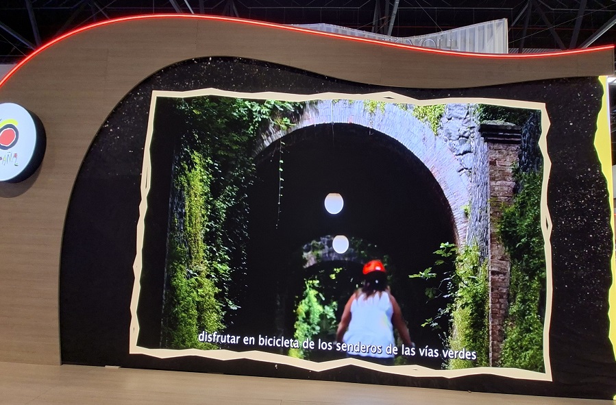 El mercado canadiense se interesa por Vías Verdes. Plan de Acción con Turespaña 2026