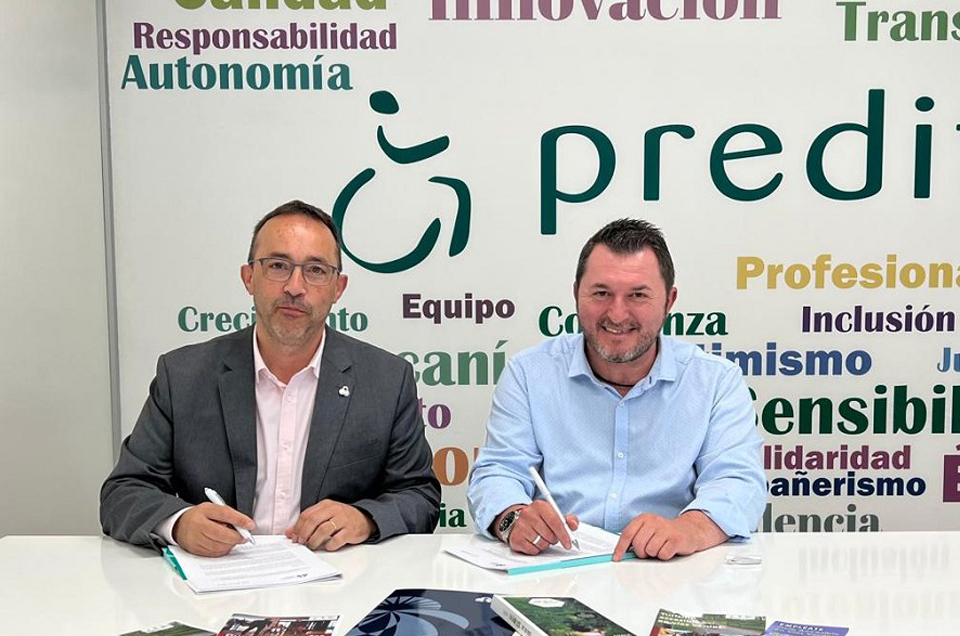 La Fundacin de los Ferrocarriles Espaoles y PREDIF firman un acuerdo para avanzar en materia de accesibilidad en Vas Verdes